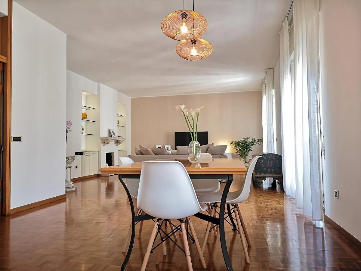 So Fine - Apulian Flats Apartment Bari Italy