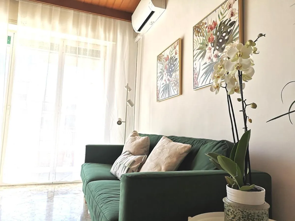 So Fine - Apulian Flats Apartment Bari 0*,  Italy